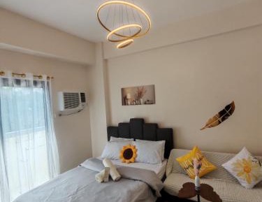 Studio Apartment with One Double Bed