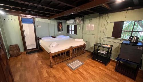 Triple Room with Balcony