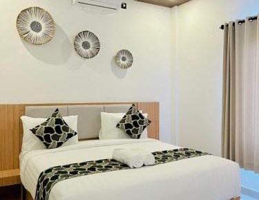Double Room with Pool View