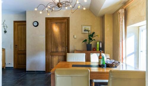 One-Bedroom Holiday Home