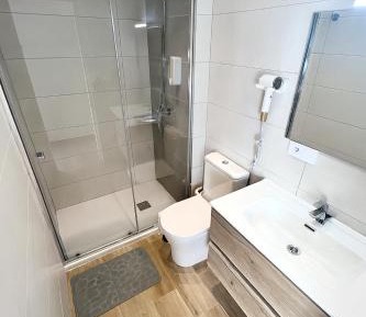 Deluxe Double Room with Extra Bed