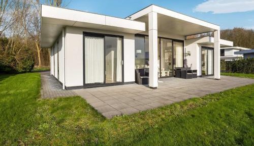 Four-Bedroom Holiday Home
