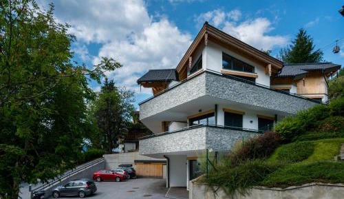 Superior Chalet