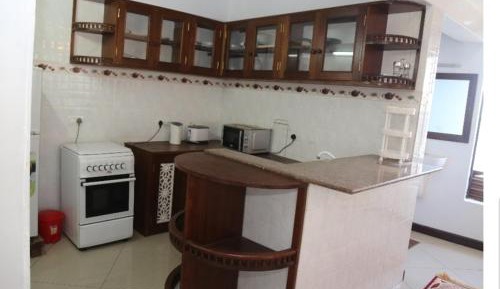 Deluxe Two-Bedroom Apartment with Garden View