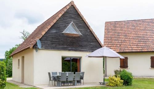 Four-Bedroom Holiday Home