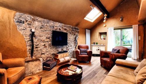 Two-Bedroom Holiday Home