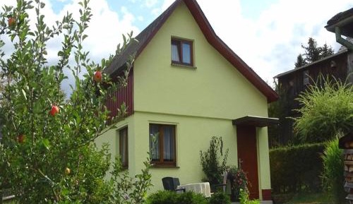 One-Bedroom Holiday Home