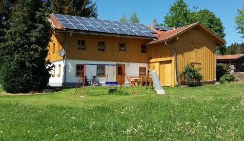 Three-Bedroom Holiday Home 
