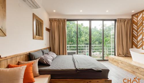 Standard Triple Studio