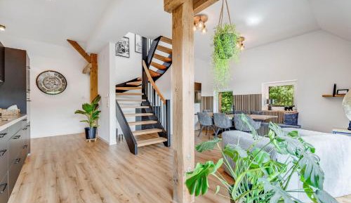 Apartment - Split Level