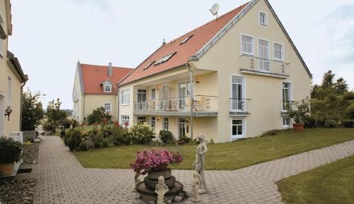 Apartment (1 Adult)
