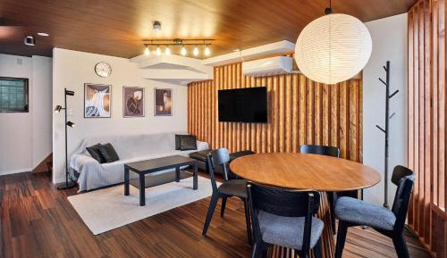 Three-Bedroom Premium Apartment
