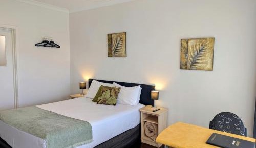 Standard Queen Room