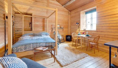 One-Bedroom House