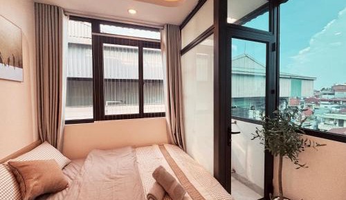 Superior Apartment with Balcony