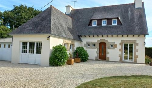 Four-Bedroom Holiday Home