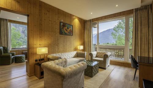 One-Bedroom Suite