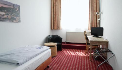 Essential Single Room