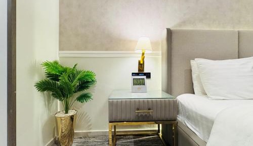 Superior King Room