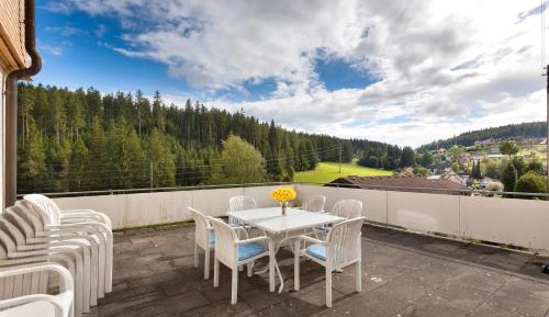 Superior Apartment with Balcony