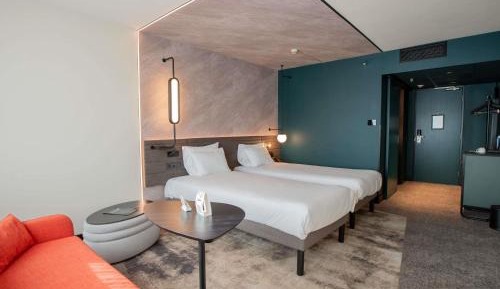 Superior Twin Room with Sofa Bed