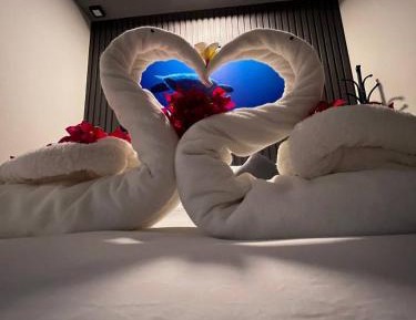 Deluxe Double Room (2 Adults + 1 Child)