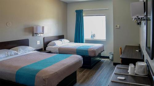 Quadruple Room - Non-Smoking