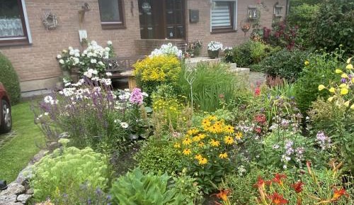 Two-Bedroom Apartment with Balcony