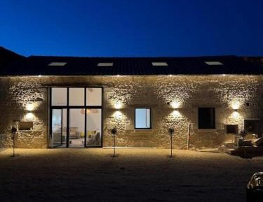 One-Bedroom Villa