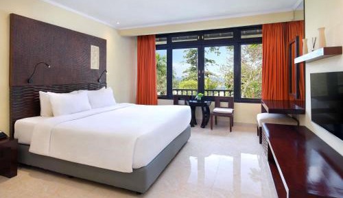 Family Room with King Bed and One Sofa Bed