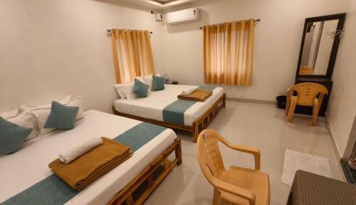 Family Room with Mountain View