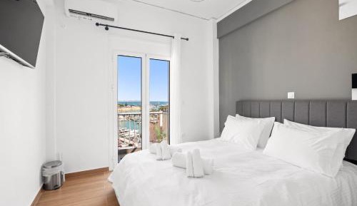 Apartment with View and Balcony