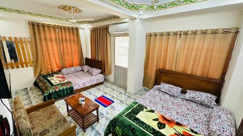 Deluxe Family Room