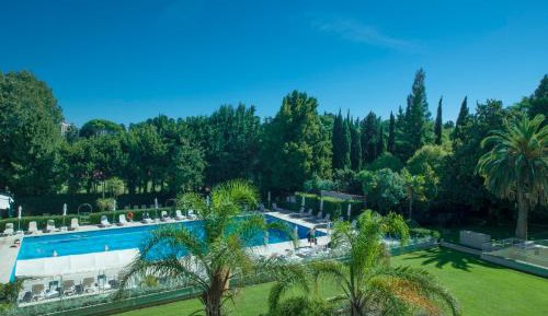 Premium King Room with Pool View
