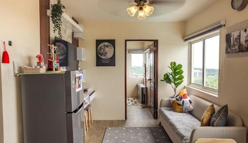 Apartment with Lake View