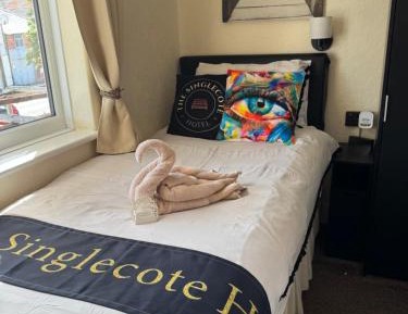 Single Room with Private Bathroom