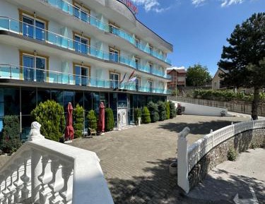 Comfort Triple Room with Shower