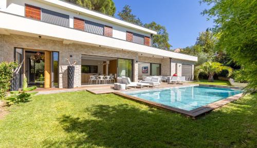 Deluxe Villa