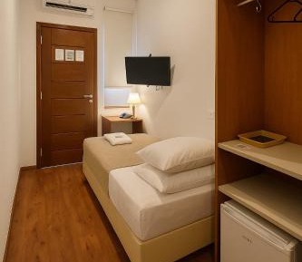 Single Room with Private Bathroom