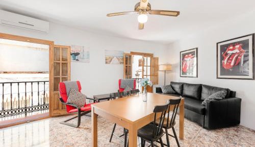 Superior One-Bedroom Apartment