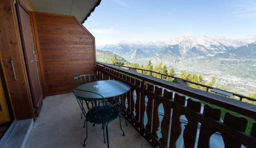 Double Room with Valley View