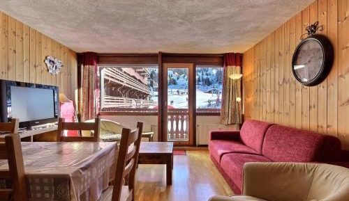 Apartment (6 Adults)