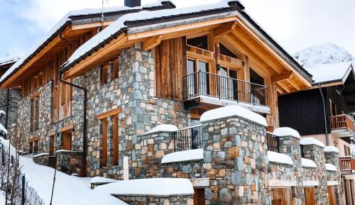 Superior 5 bedroom chalet Chalet 
