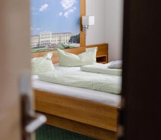 Comfort Double Room - railroad side