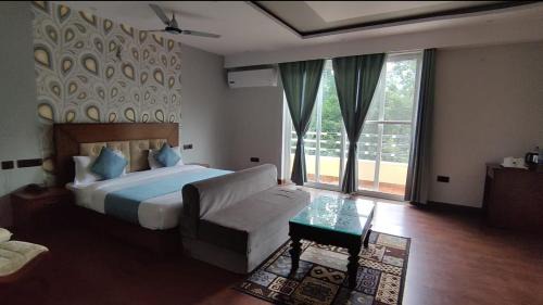 Superior King Room