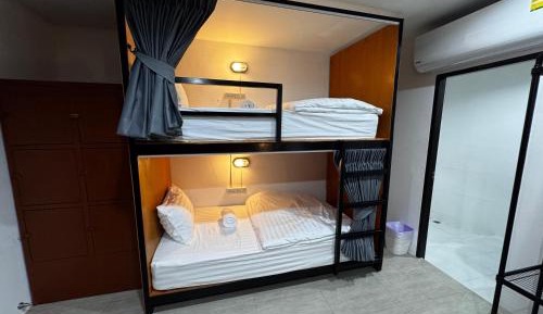 Bed in 6-Bed Mixed Dormitory Room