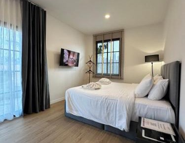 One-Bedroom Villa