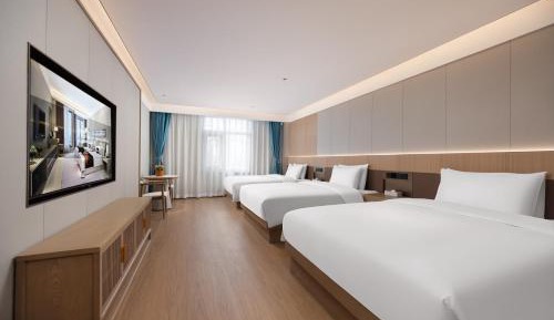 Premium Quadruple Room