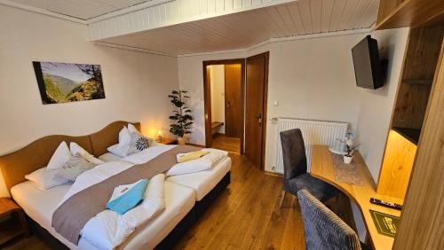 Double Room with Balcony