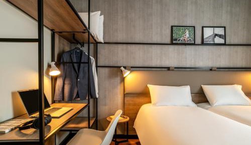 Standard Twin Room